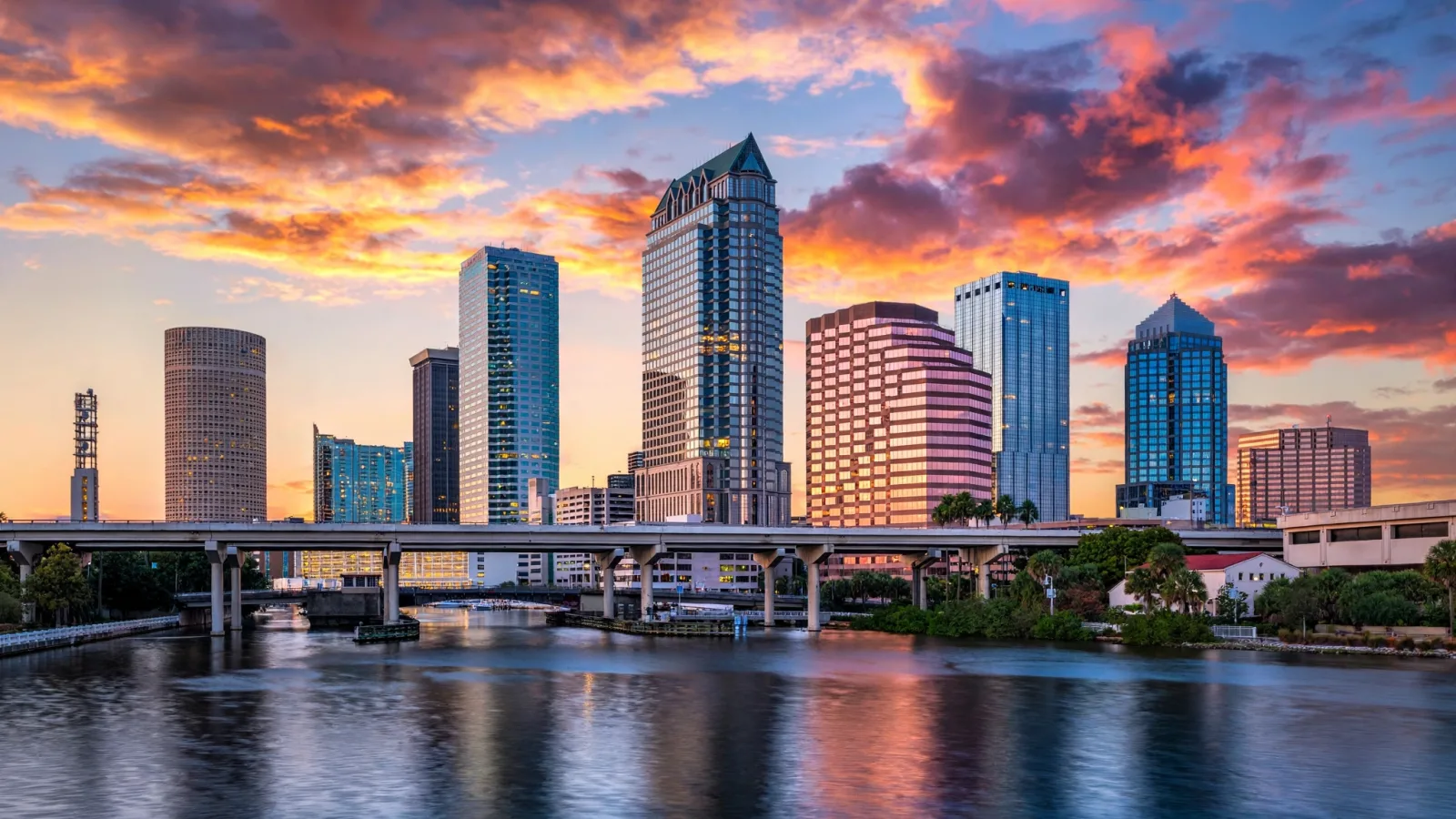 Tampa, Florida skyline